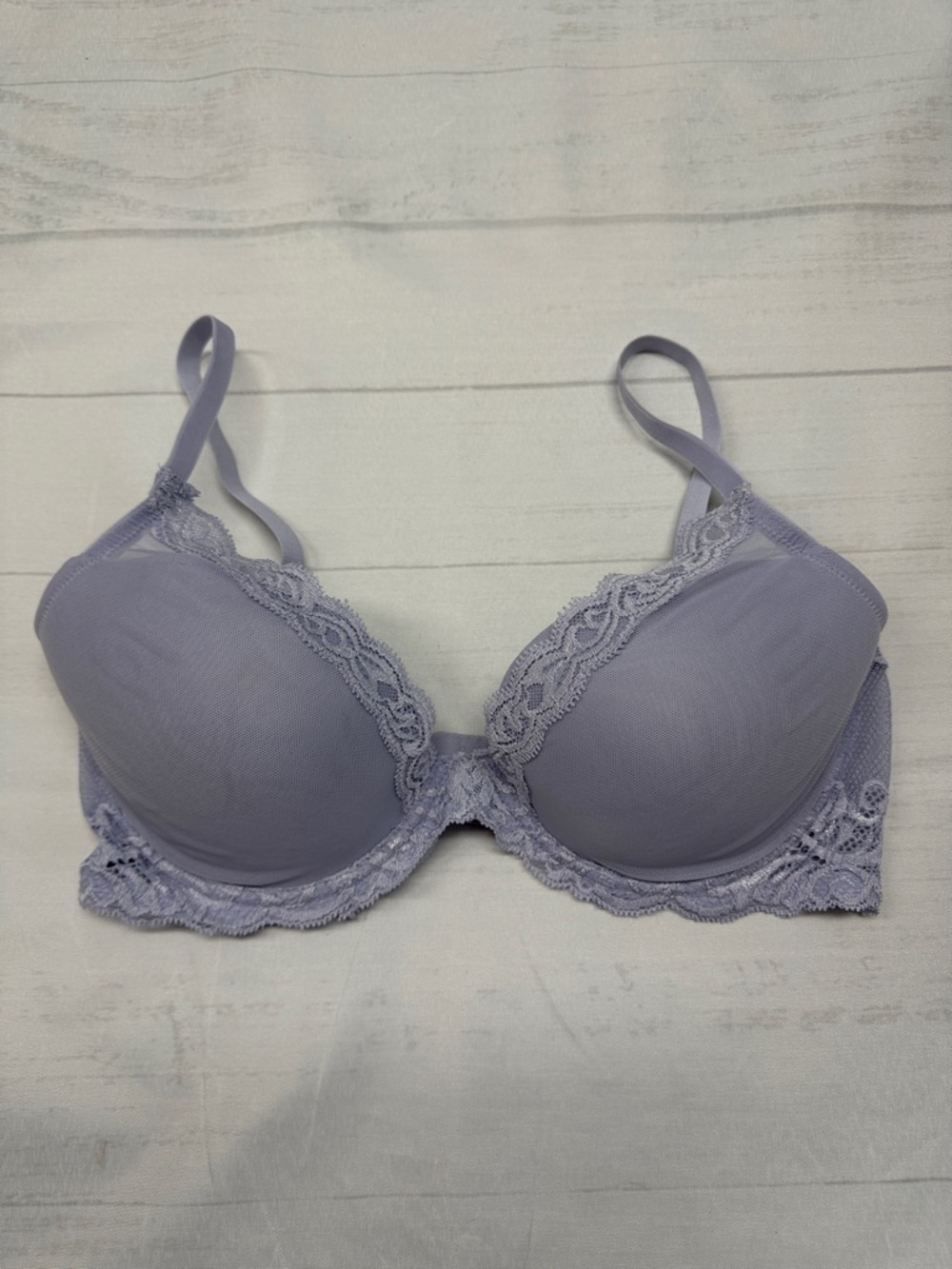 Natori NWT Polar Blue Feathers Lace Contour Plunge Bra 730023 Size 38C